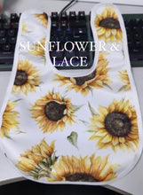 Load image into Gallery viewer, Sunflower baby bibs